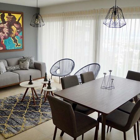 Metropolitan Suites サポパン エクステリア 写真