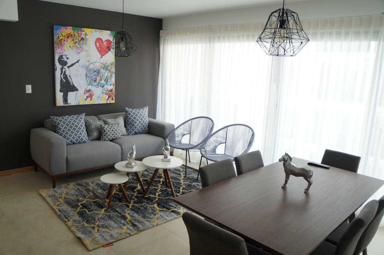 Metropolitan Suites サポパン エクステリア 写真